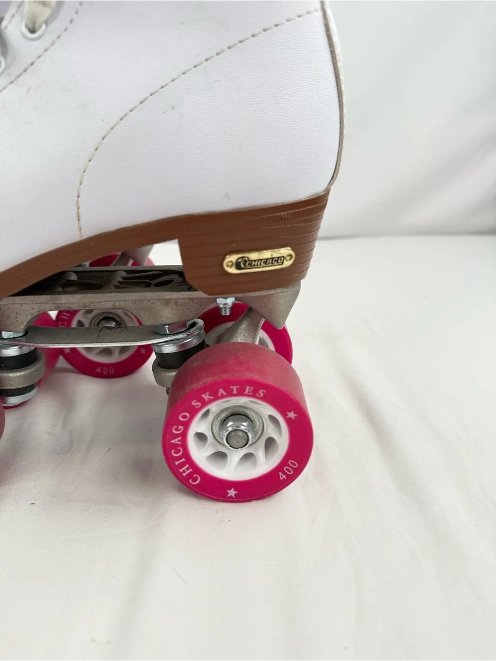 Chicago Skates Women's White Quad Roller Skates with Pink Wheels